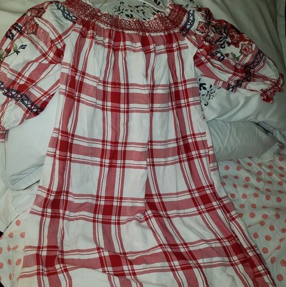 Plaid red and white zara dress - Picture 4 of 4